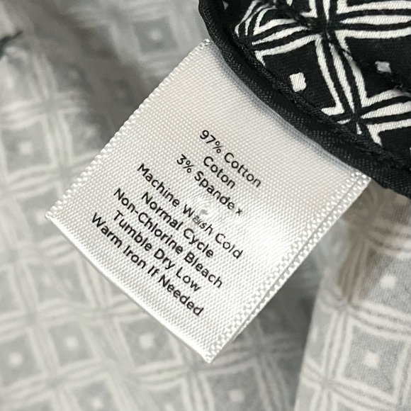 TALBOTS Black White Geometric Print Tapered Hem Cropped Heritage Pants Size 14 - Picture 10 of 10